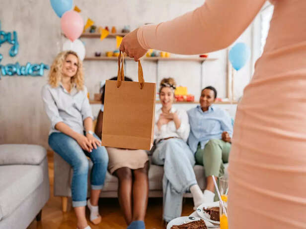 pregnancy announcement