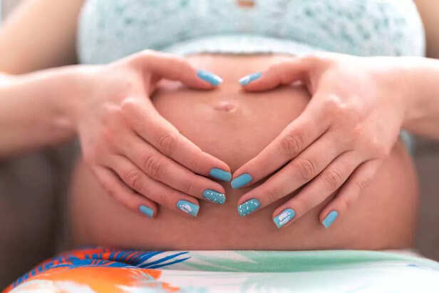 pregnant woman with good nails