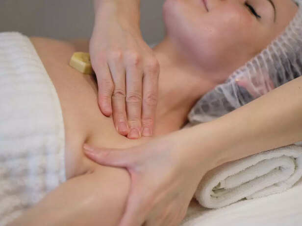 pregnant woman massage