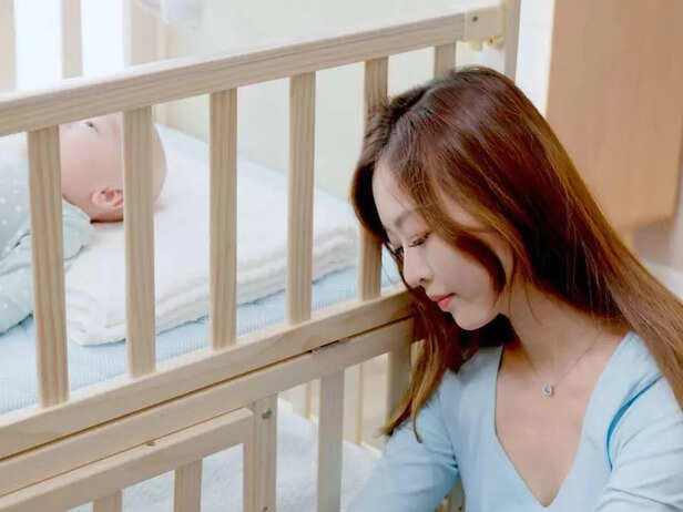 woman with postpartum depression